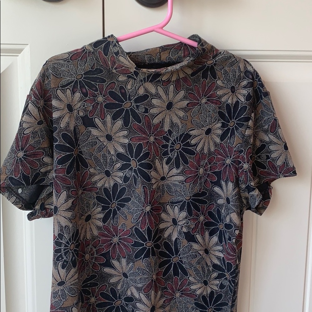 VINTAGE Y2K FLOWER/FLORAL TOP